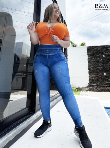 Outfit Female Strength 900